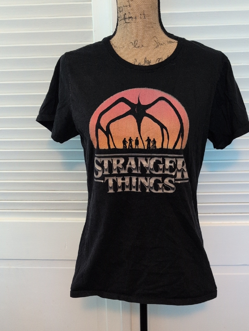 Netflix Black Tee with Pink and Orange Sunset Stranger Things Graphic